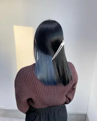 セミロング 明石 歩樹のヘアスタイル