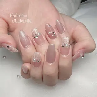 ネイル Nailroom. Cinderellaのネイルデザイン