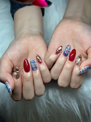 ネイル Lily Lily のネイルデザイン