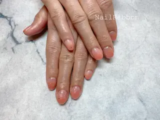 ネイル ネイルリボン 受付スタッフのネイルデザイン