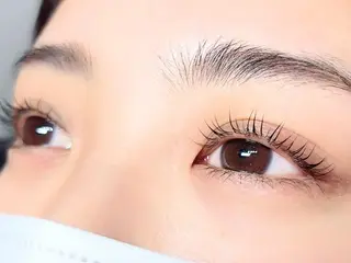 マツエク・マツパ Reline まつげ、ネイルのネイルデザイン