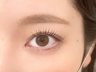 マツエク・マツパ ホワイトニング専門店White33  久留米所属・🍐RIRUNA🌙 アイブロウ33久留米のマツエク・マツパデザイン