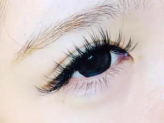 マツエク・マツパ オーロラ所属・AURORA RINAのマツエク・マツパデザイン