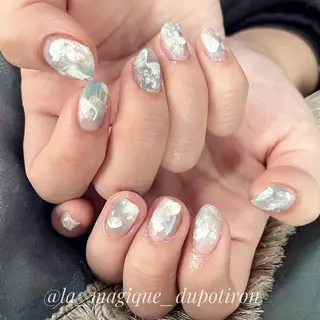 ネイル S. NOAのネイルデザイン