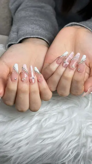 ネイル Julli ジュリのネイルデザイン