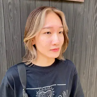 ミディアム カラー 惣木 菜穂のヘアスタイル