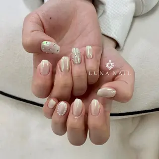 ネイル アトリエ　ミモザ所属・いまむら あかりのネイルデザイン