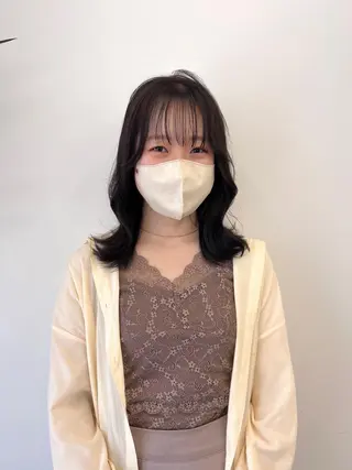 ミディアム ✨ブリーチ/顔周り レイヤー¦YUKA✨のヘアスタイル