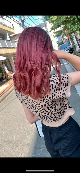 カラー Beyond（kitaro）所属・石井辰功也 フリーランス美容師のヘアスタイル