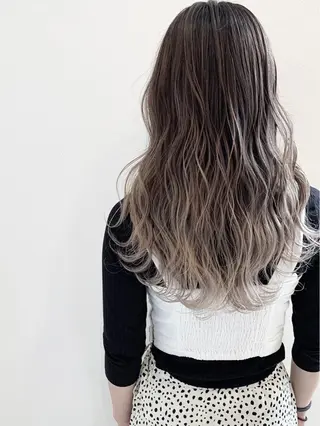 ロング MYRTLE TSUNODAのヘアスタイル