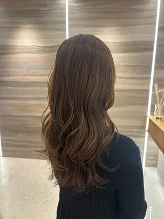 ロング カラー Cloe 銀座 【クロエ ギンザ】所属・ハイトーン/暖色 カラー/maoのヘアスタイル