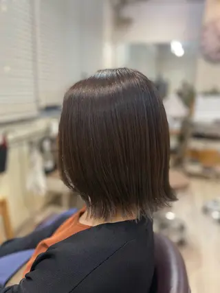 ミディアム 茅野 あゆ美のヘアスタイル