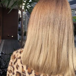 ミディアム カラー 髪質改善&Spa fee by carrefour 大橋店[フィー・バイ・カルフール大橋]所属・stylist Yukieのヘアスタイル