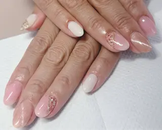 ネイル Rairia nail所属・Rairianail 室橋舞のネイルデザイン