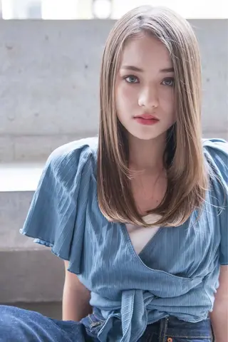 セミロング カラー 海外デザイン🇺🇸 石渡諒太のヘアスタイル