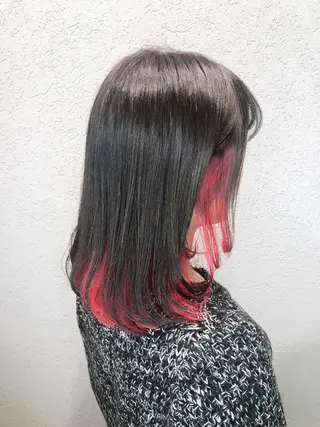 セミロング AKANE 【zina新宿】のヘアスタイル