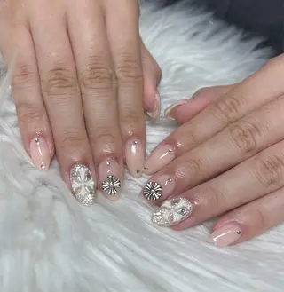 ネイル y's beauty京橋店のネイルデザイン