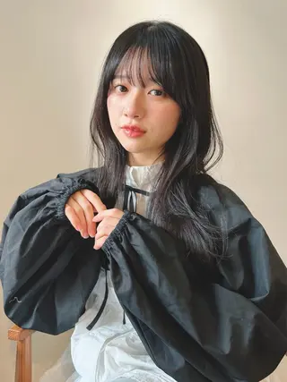 ロング カラー パーマ 🫧小顔×似合わせ× 透明感カラー🫧のヘアスタイル