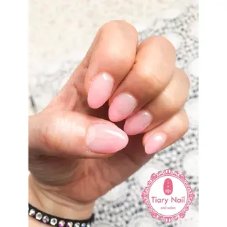 ネイル tiarynail K Kのネイルデザイン