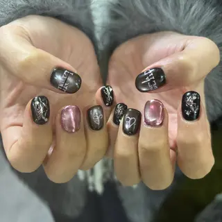 ネイル 栗田 ゆう子のネイルデザイン