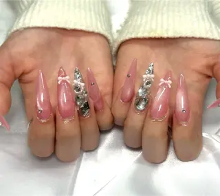 ネイル Reve府中町ネイル &カラー診断のネイルデザイン