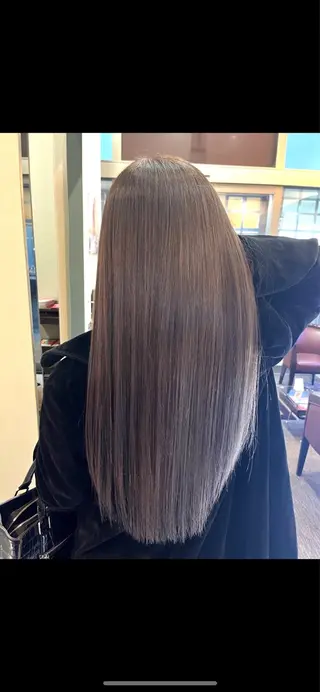 ロング パーマ 加藤 奈菜のヘアスタイル