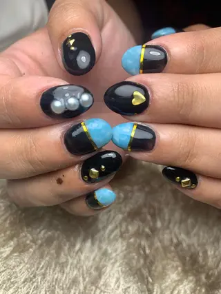 ネイル マルサンカクシカク所属・○△□ 守口市のネイルデザイン