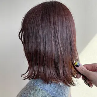 ミディアム カラー 切りっぱなしボブ/ 蒲生四丁目/伊藤瑠唯のヘアスタイル