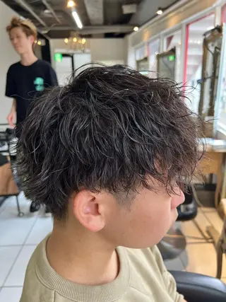 パーマ メンズ パーマ特化美容師 茂木広幸のヘアスタイル