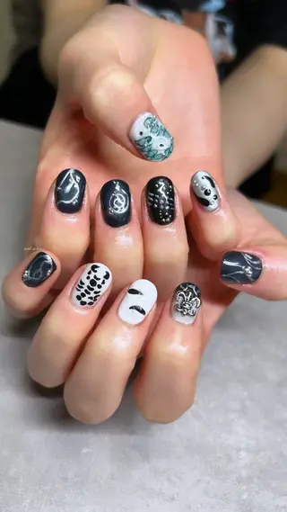 ネイル 関山 志乃のネイルデザイン