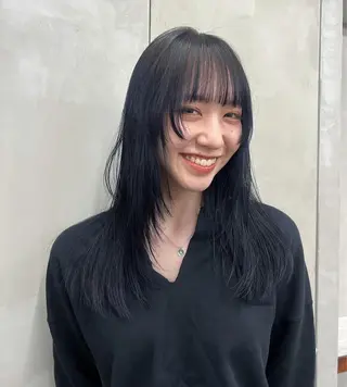 ロング センターパート/ 暖色カラーayuのヘアスタイル