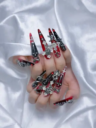 ネイル LEELA NAIL STUDIO所属・LEELA NAIL STUDIOのネイルデザイン