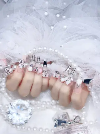 ネイル Yudia🦋 azuのネイルデザイン