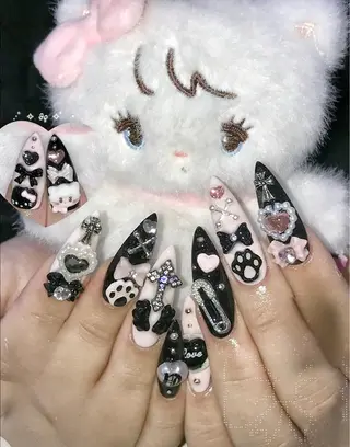 ネイル Lyna 池袋のネイルデザイン