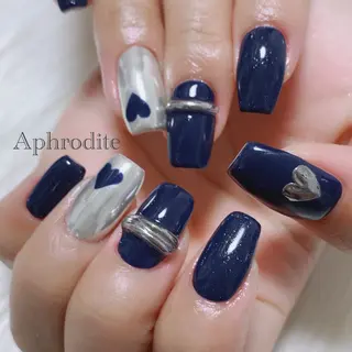 ネイル Aphrodite パラジェル認定サロンのネイルデザイン
