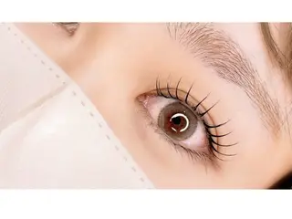 マツエク・マツパ 【パリジェンヌ&マツエク専門店】Lucky U 新小岩店所属・新小岩パリジェンヌ マツエク専門店のマツエク・マツパデザイン