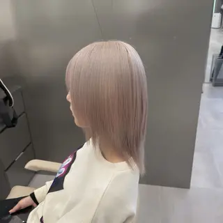 ミディアム カラー ほの カラー特化/ ブリーチ/ボブのヘアスタイル