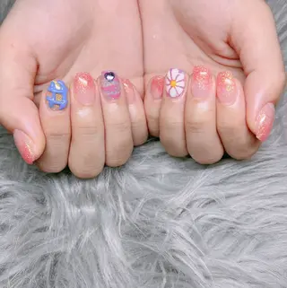 ネイル 個室ネイルサロンDolly  Girl〜ドーリーガール〜所属・DollyGirl KYOKOのネイルデザイン