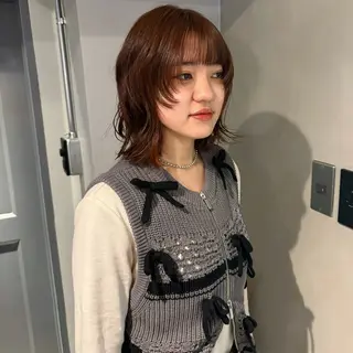 ミディアム 伊藤 愛里のヘアスタイル
