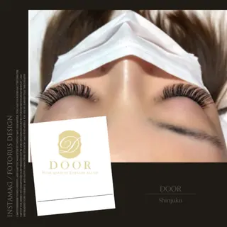 マツエク・マツパ lucida 新宿所属・金子 紗也加のマツエク・マツパデザイン