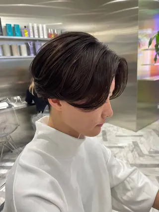 ショート ARISA︎ ハイトーン/メンズCのヘアスタイル