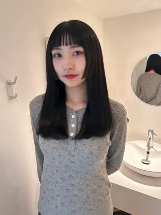 ロング VISION   aoyama所属・かがやしづ ⭐️ハイトーンのヘアスタイル