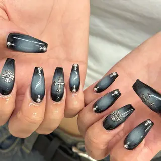 ネイル Basic町田本店 Suzunaのネイルデザイン