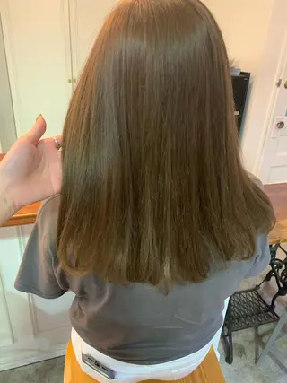 ミディアム カラー ハイトーン/レイヤー 💜Akaneのヘアスタイル