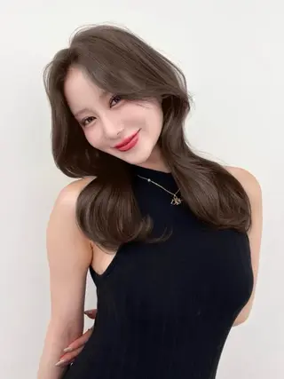 ロング カラー 韓国ヘア/レイヤー/ 顔まわり足立遥奈のヘアスタイル