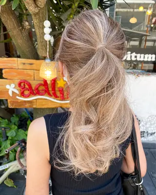 ロング カラー 玉木 育実のヘアスタイル