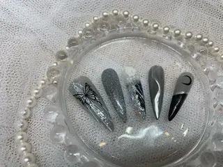 ロング Niko nailサロンのネイルデザイン