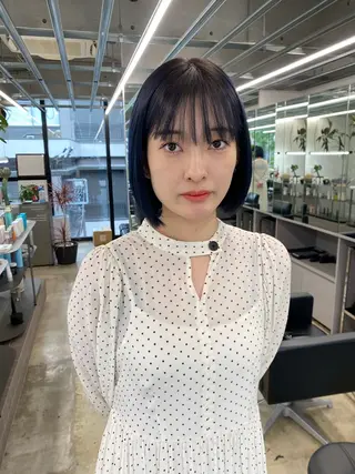 ショート カラー 似合わせカット レイヤー/ボブのヘアスタイル