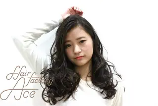 セミロング 所渉/韓国レイヤー /ウルフカットのヘアスタイル