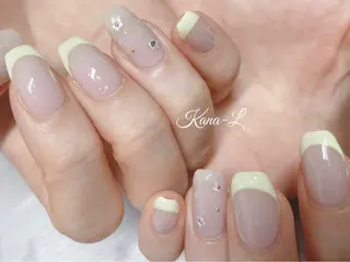 ネイル 芦辺 香奈のネイルデザイン